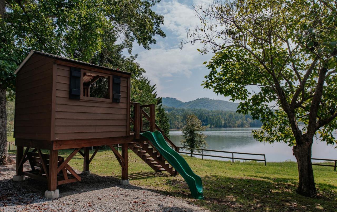 Tranquille Resort Hiawassee Exterior photo