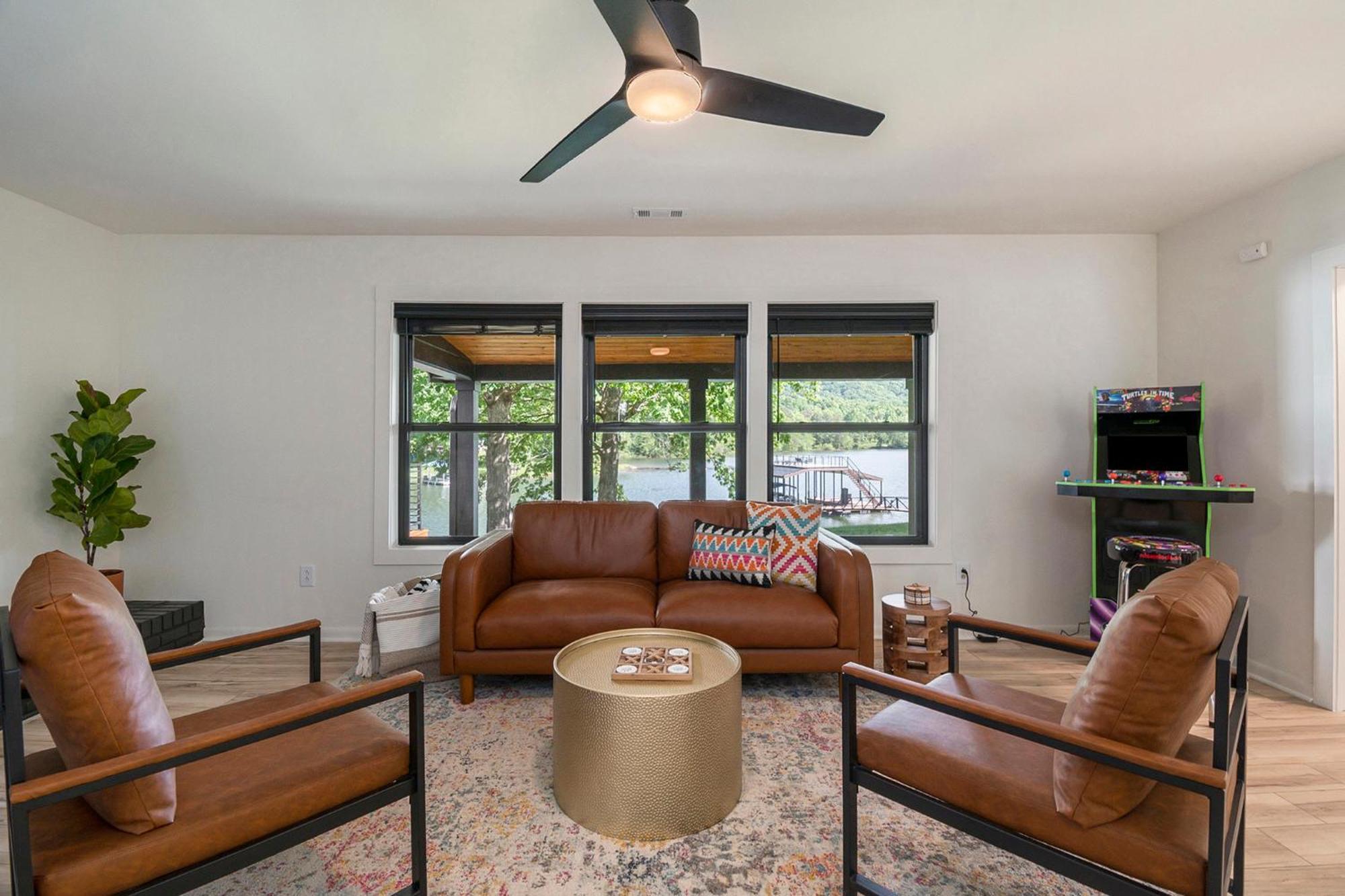 Tranquille Resort Hiawassee Room photo