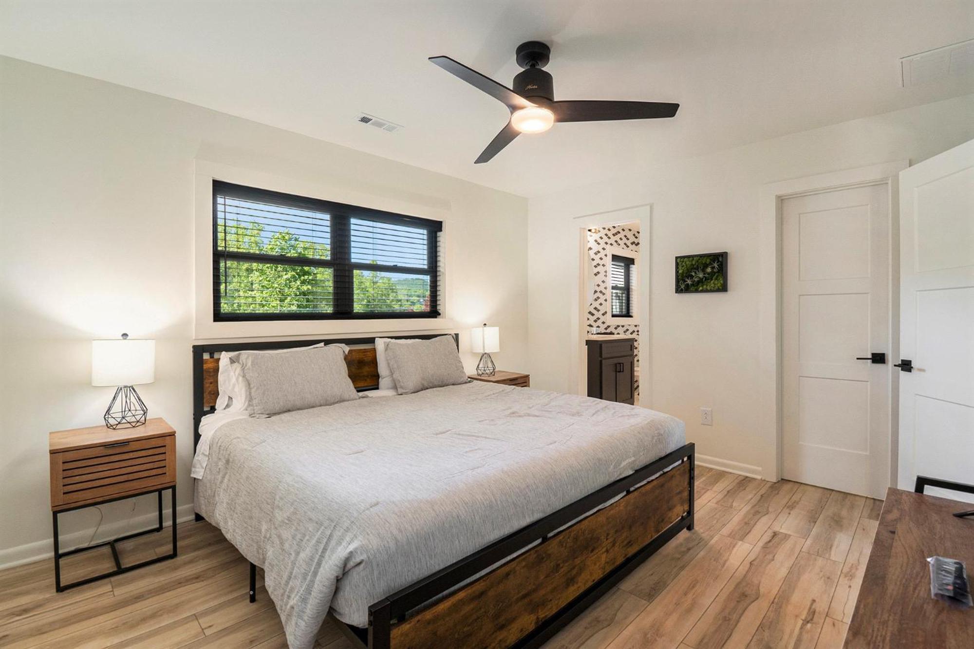 Tranquille Resort Hiawassee Room photo